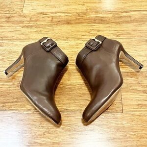 Vince Camuto Brown Leather Chrissa Booties- side zipper, gold buckle High heels